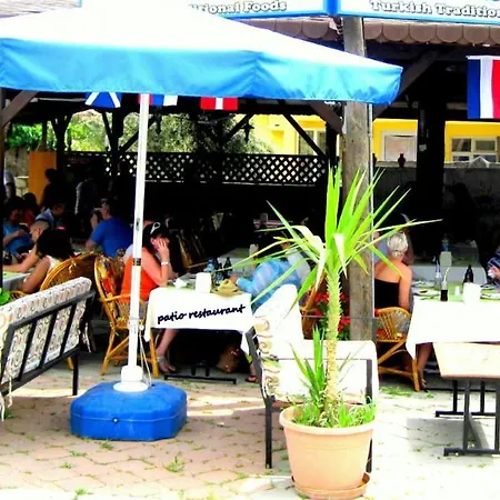 Patio 2*